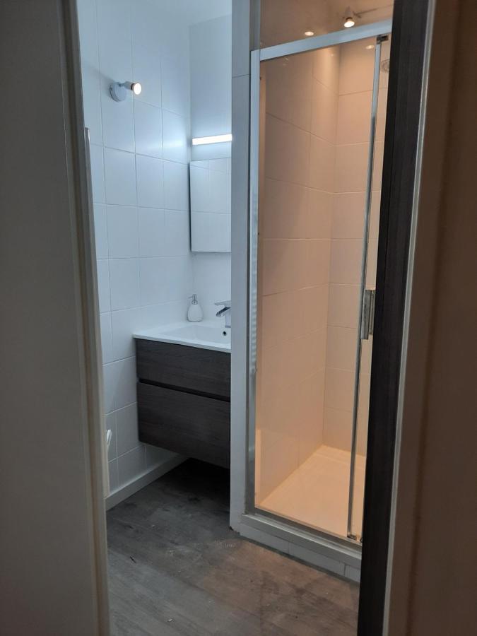 4-Star Beachfront Appartment- Sea View Cannes Buitenkant foto