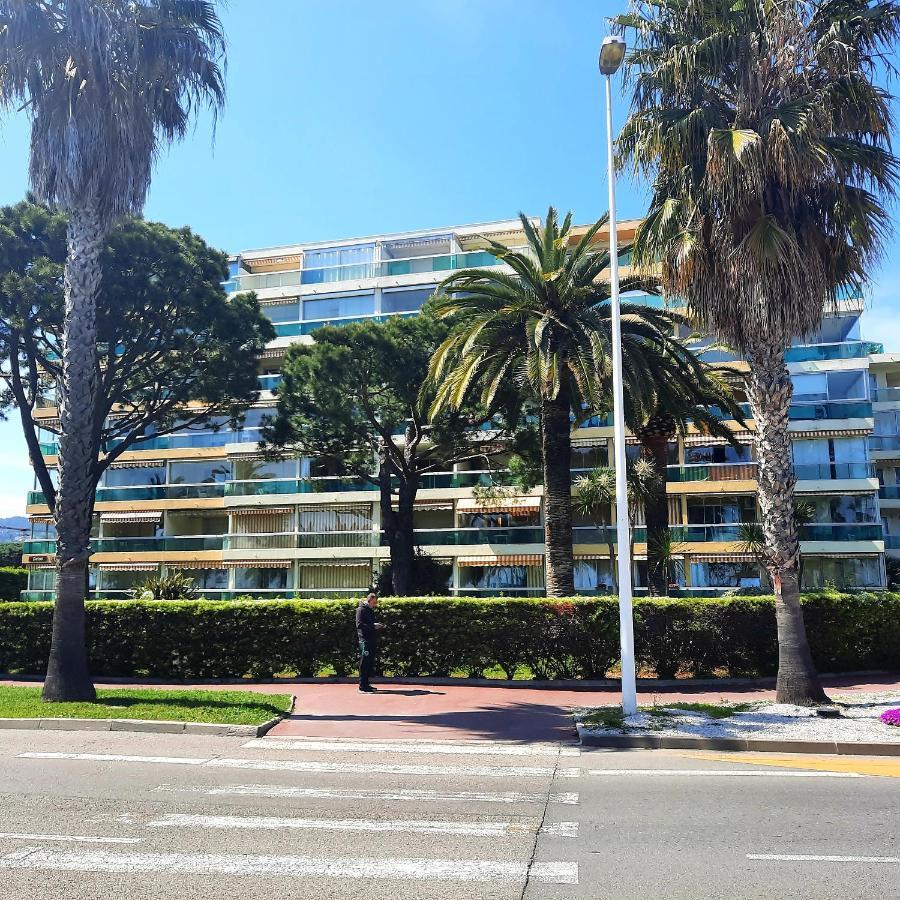 4-Star Beachfront Appartment- Sea View Cannes Buitenkant foto