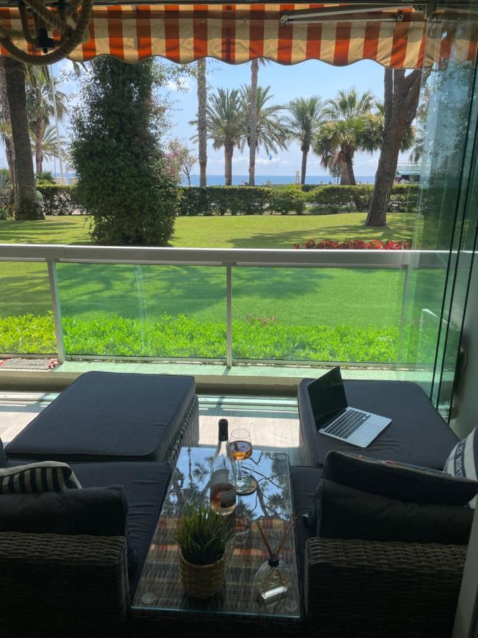 4-Star Beachfront Appartment- Sea View Cannes Buitenkant foto
